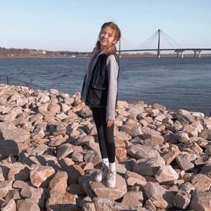 Meet your Posher, Abbie